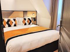 Zimmerbild 7