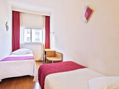 Zimmerbild 8