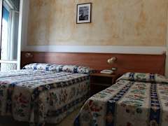 Zimmerbild 4