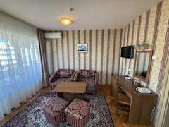 Zimmerbild 7