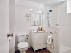 Zimmerbild 8