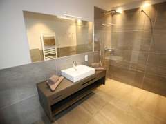 Zimmerbild 4
