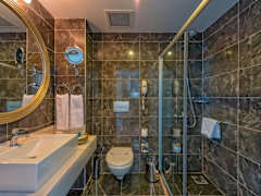 Zimmerbild 6