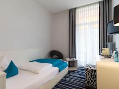 Zimmerbild 11