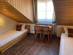 Zimmerbild 8