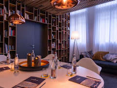Zimmerbild 11