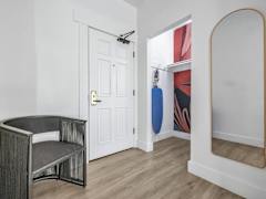 Zimmerbild 14