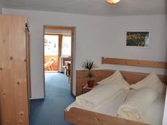 Zimmerbild 8