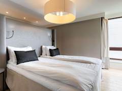 Zimmerbild 12