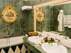 Zimmerbild 8