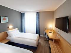 Zimmerbild 10