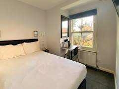 Zimmerbild 5