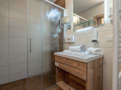 Zimmerbild 16