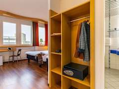 Zimmerbild 18
