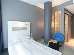 Zimmerbild 15