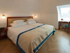 Zimmerbild 12