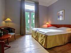 Zimmerbild 15