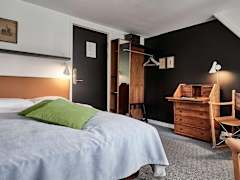 Zimmerbild 28