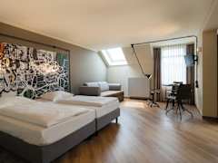 Zimmerbild 17