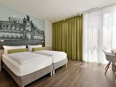 Zimmerbild 11