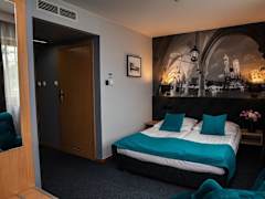 Zimmerbild 8