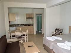 Zimmerbild 12