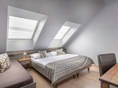 Zimmerbild 12