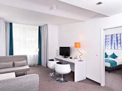 Zimmerbild 12