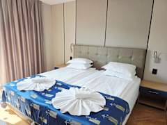Zimmerbild 12