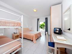 Zimmerbild 9