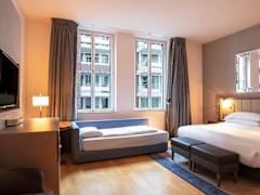 Zimmerbild 9