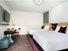 Zimmerbild 8