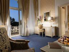 Zimmerbild 11
