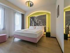 Zimmerbild 14