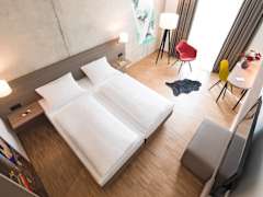 Zimmerbild 4