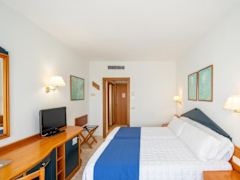 Zimmerbild 4