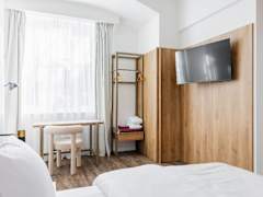 Zimmerbild 5