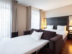 Zimmerbild 8