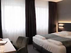 Zimmerbild 2