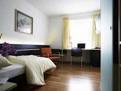 Zimmerbild 6