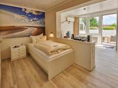 Zimmerbild 2