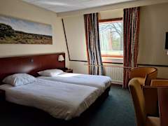 Zimmerbild 4
