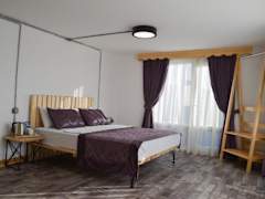 Zimmerbild 9