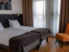 Zimmerbild 9
