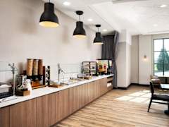Zimmerbild 6
