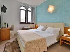Zimmerbild 8
