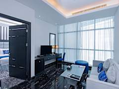 Zimmerbild 12