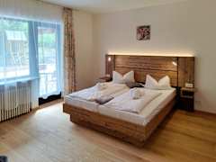 Zimmerbild 13