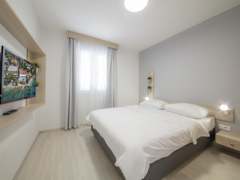 Zimmerbild 13
