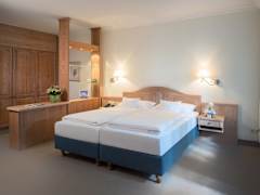 Zimmerbild 9